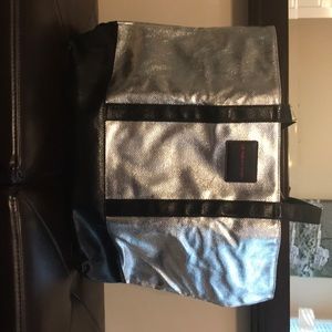 NWOT Victoria Secret Weekend Bag